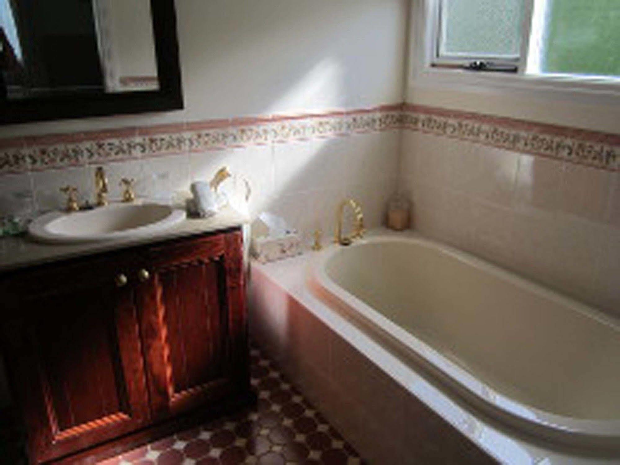 Walton House Bed and Breakfast Huonville Eksteriør billede